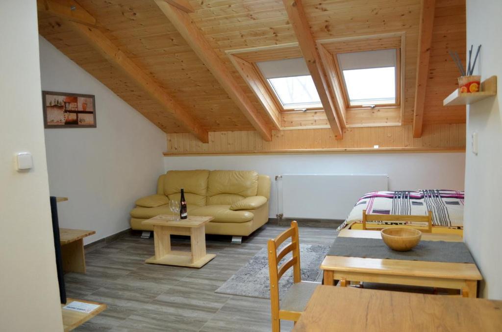 Apartmany Nova Duha Vavrinec Bagian luar foto