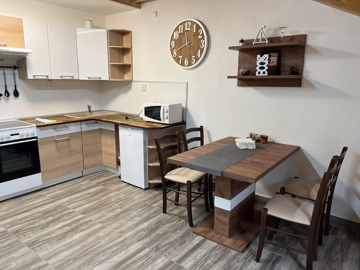 Apartmany Nova Duha Vavrinec Bagian luar foto
